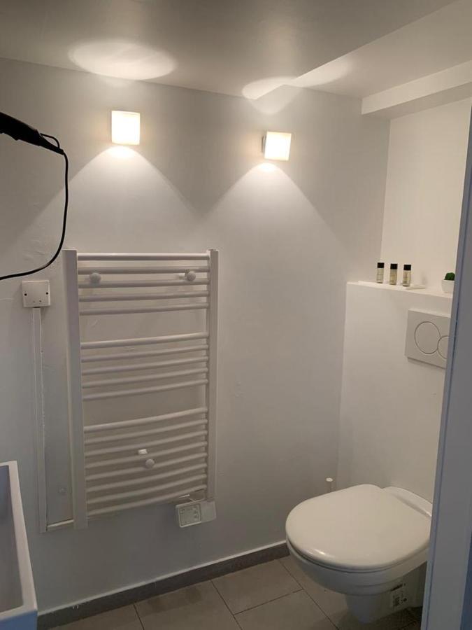 Spacious Bright Split Level Flat In The Fashionable Marais Appartement Parijs Buitenkant foto